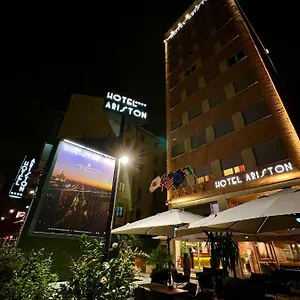Ariston 4*, Mailand Italien